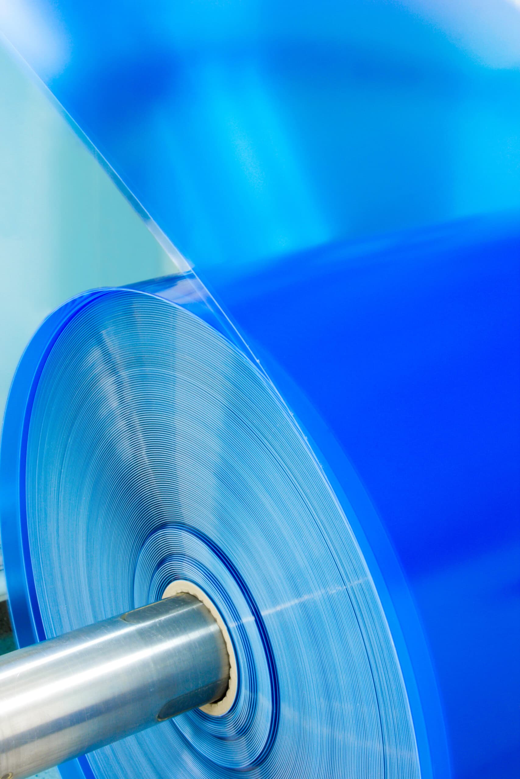 Plastic roll for packaging machine
